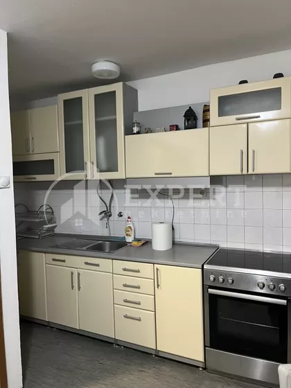 Bulevar Nemanjića | 4zida.rs