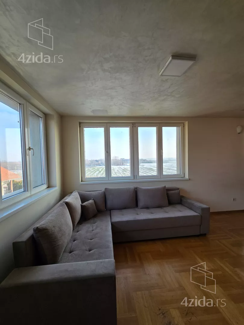 Šestosoban stan | 4zida