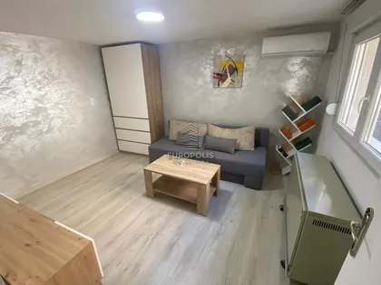 Milana Vukosa | 4zida.rs