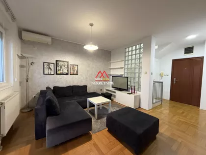 Branka Bajića | 4zida.rs