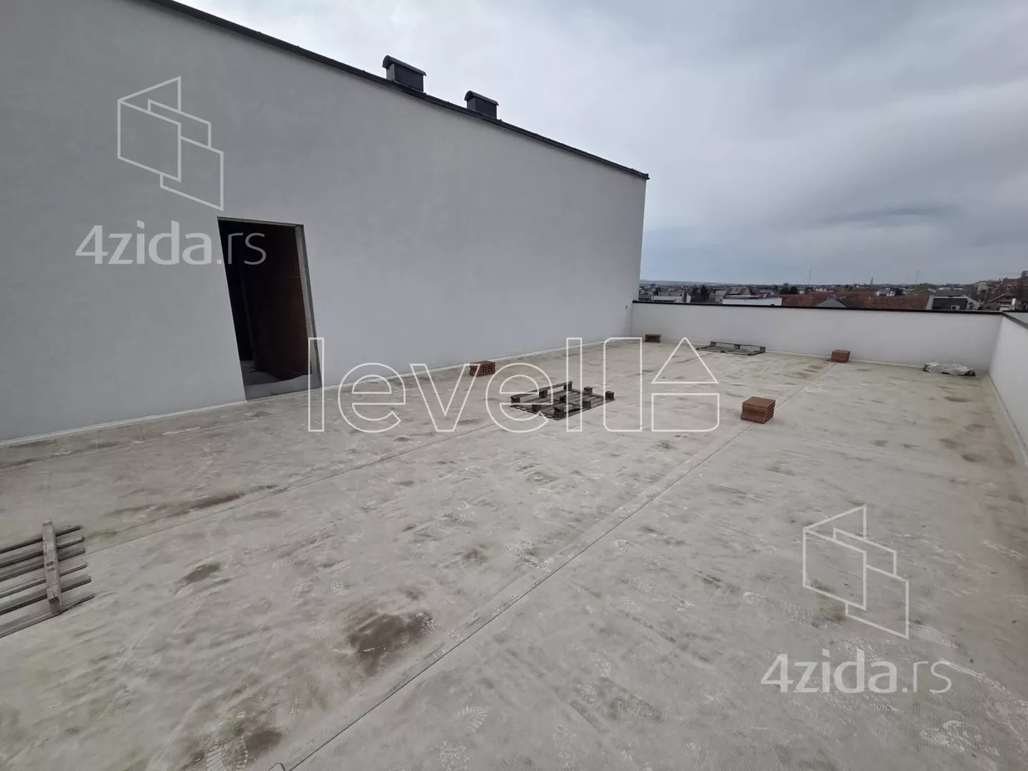 Petosoban stan | 4zida