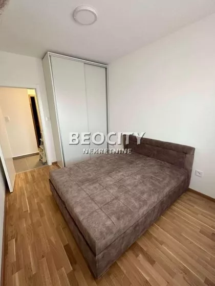 Gorana Jojića | 4zida.rs