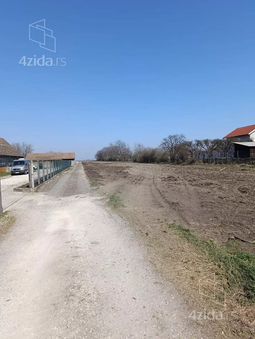 Građevinsko zemljište | 4zida