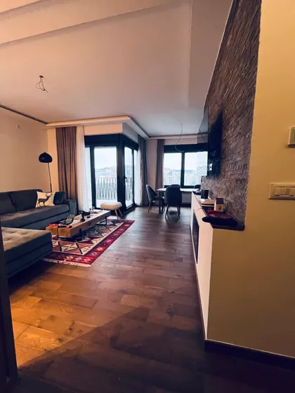 Miladina Pećinara 10 | 4zida.rs