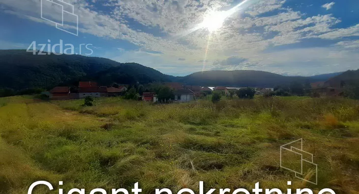 Plac | 4zida