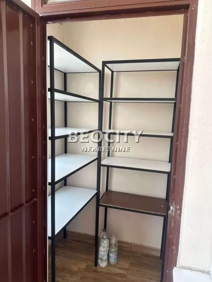 Bulevar Cara Lazara | 4zida.rs
