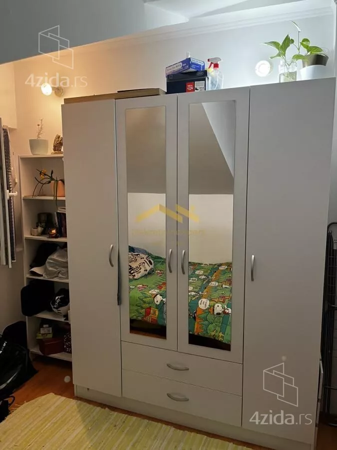 Dvoiposoban stan | 4zida