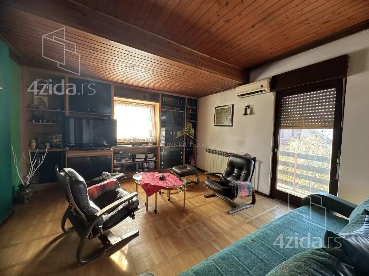 Kuća | 4zida