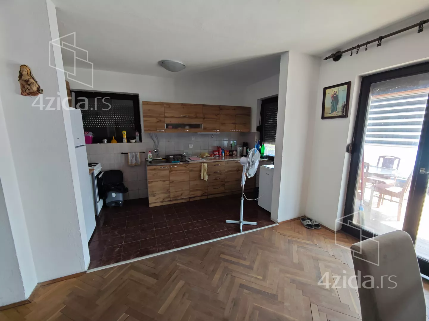 3-etažna kuća | 4zida