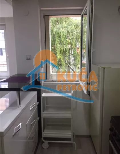 Božidarčeva | 4zida.rs