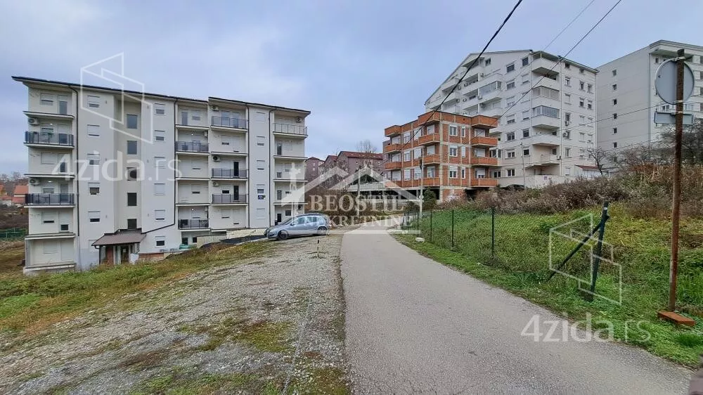 Građevinsko zemljište | 4zida