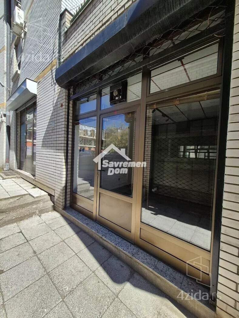 Poslovni prostor | 4zida