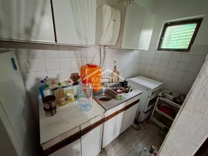 Jugovo Vikend Naselje | 4zida.rs