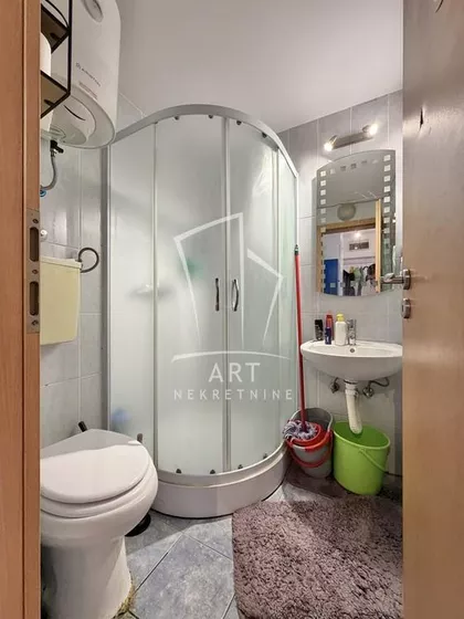 Sime Šolaje | 4zida.rs