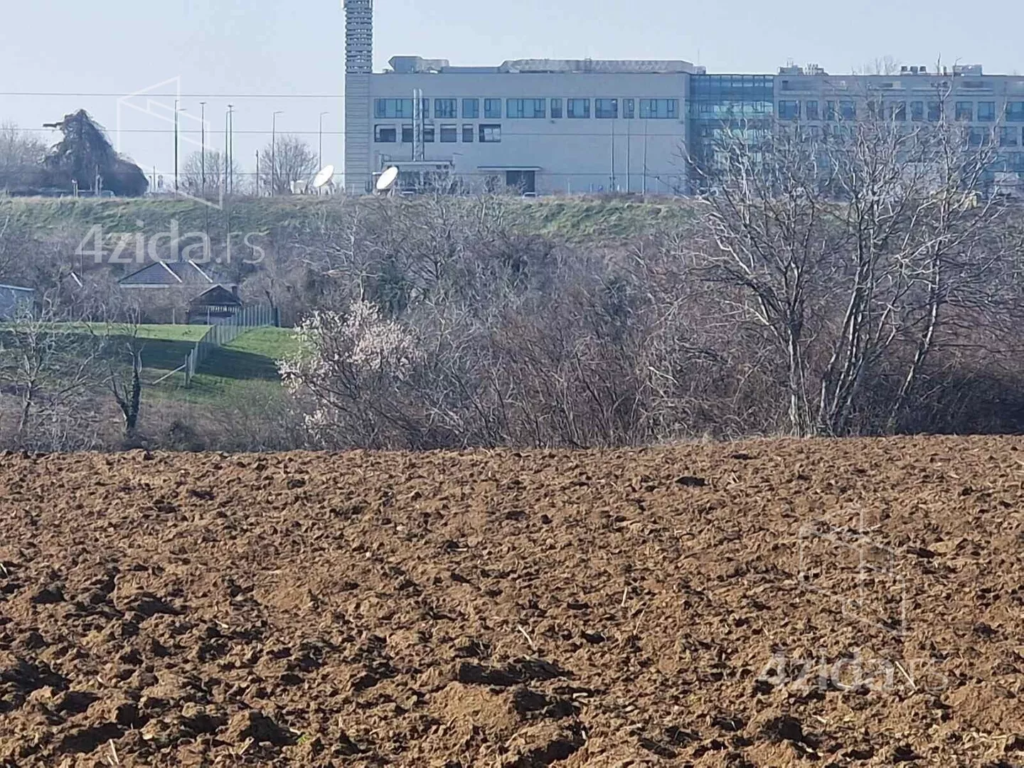 Građevinsko zemljište | 4zida