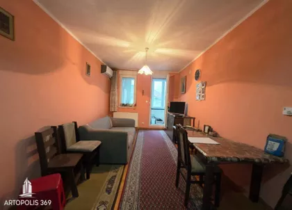 Mali Mokri Lug | 4zida.rs