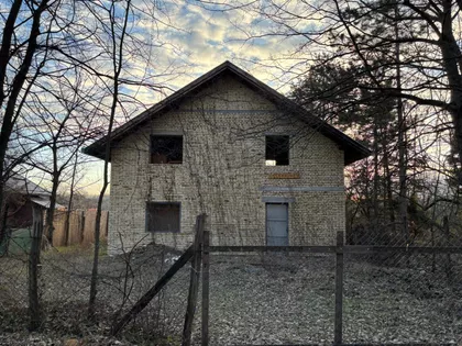 Hrastova 15 | 4zida.rs