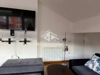 Zvezdarska Šuma | 4zida.rs