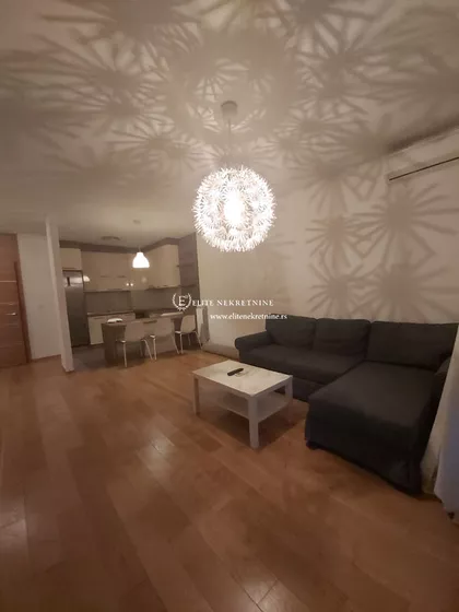 Tašmajdan | 4zida.rs