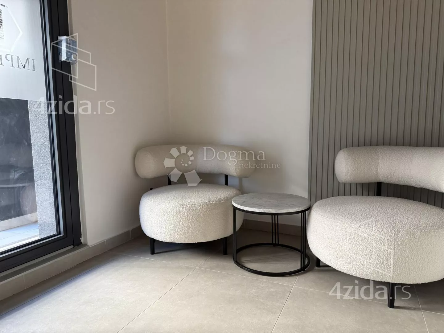 Poslovni prostor | 4zida