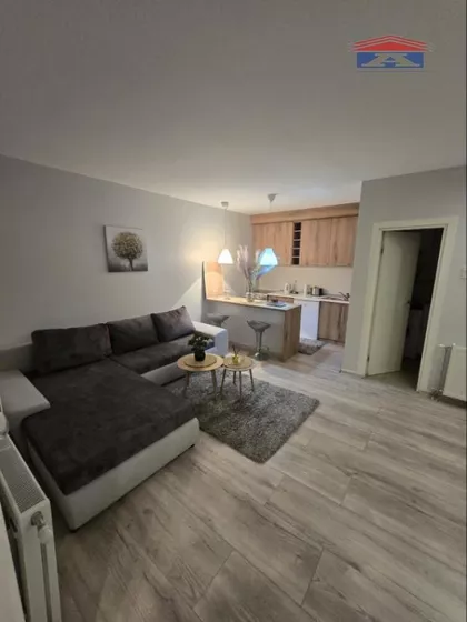 Adamovićevo Naselje | 4zida.rs