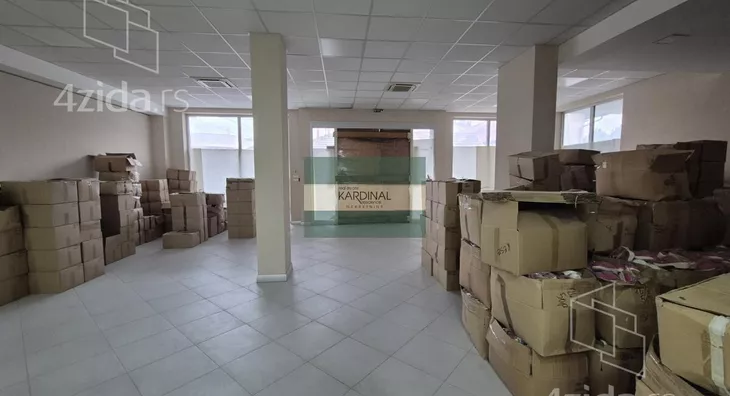 Poslovni prostor | 4zida