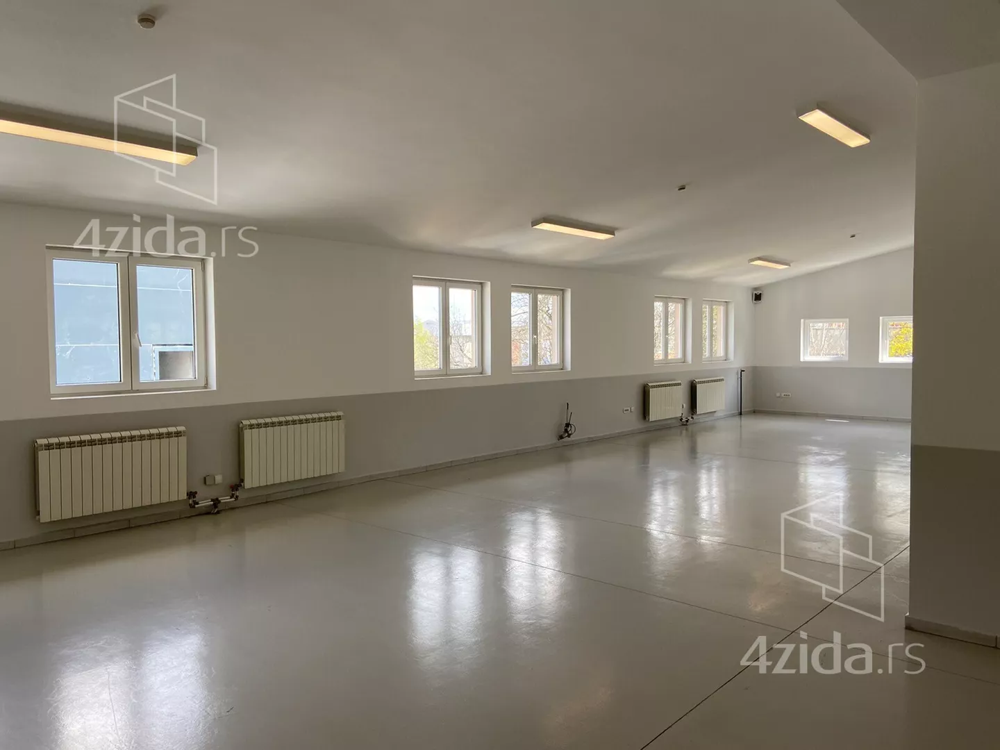 Poslovni prostor | 4zida