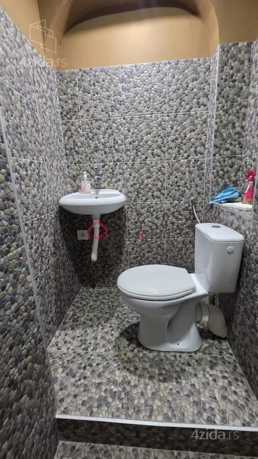 Ugostiteljski objekat | 4zida