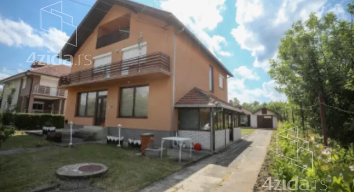 3-etažna kuća | 4zida