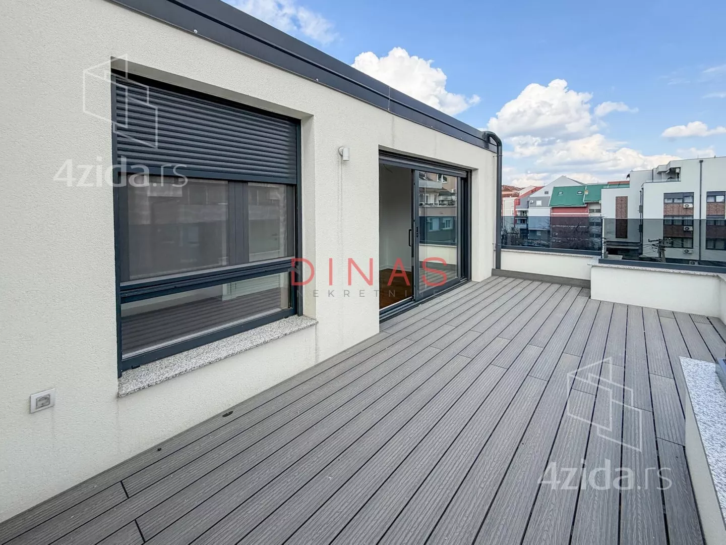 Šestosoban stan | 4zida