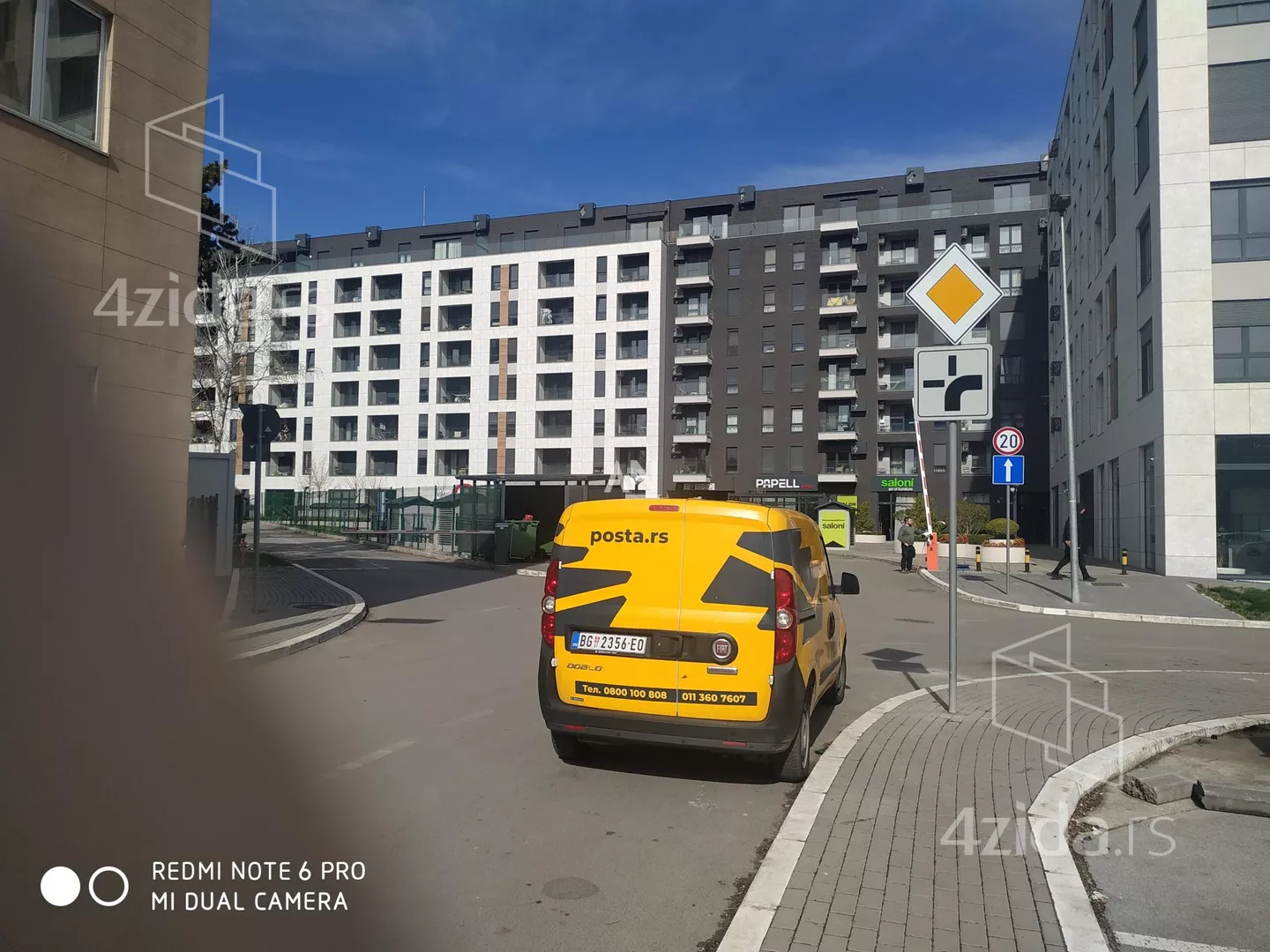 Garaža | 4zida