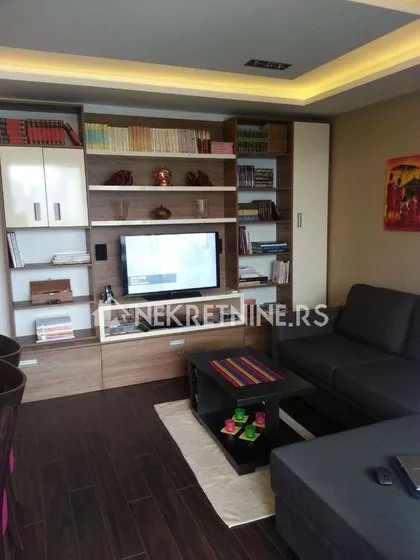 Dušana Vukasovića | 4zida.rs