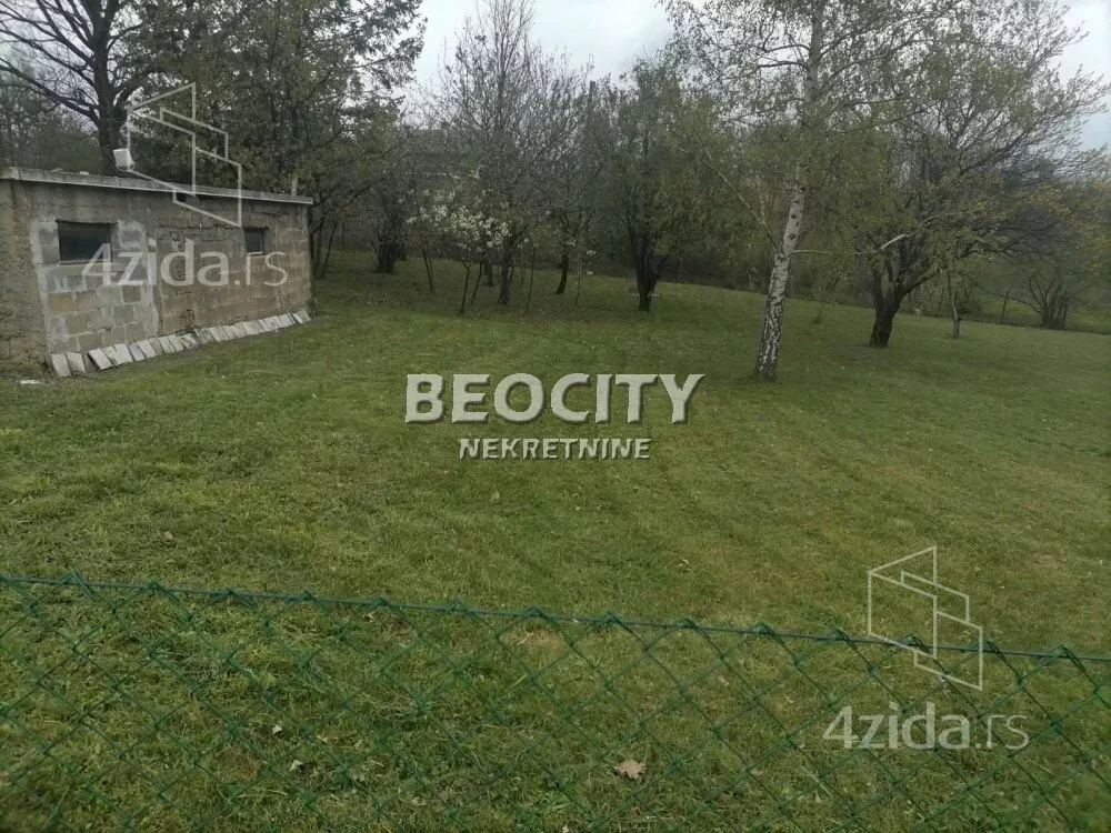 Plac | 4zida