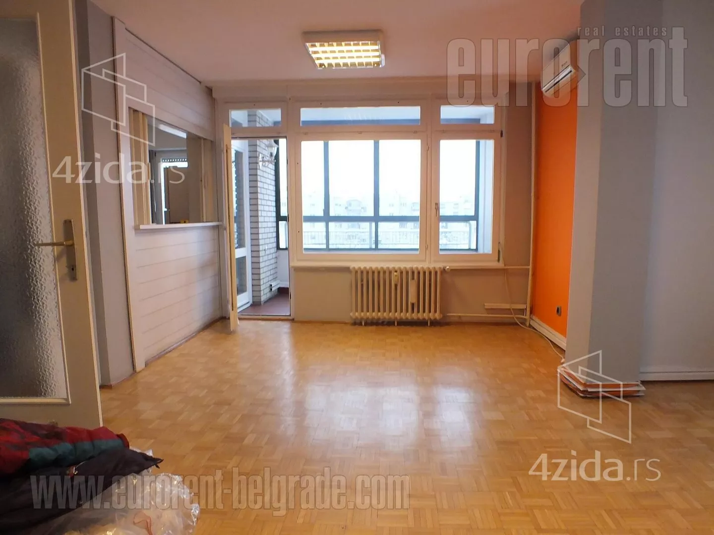 Petosoban stan | 4zida