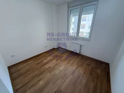 Bulevar Patrijarha Pavla (Somborski Bulevar) | 4zida.rs