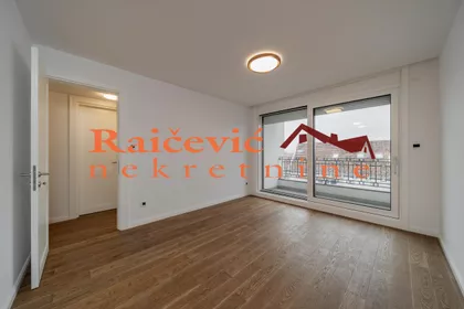 Nikolaja Hartviga | 4zida.rs