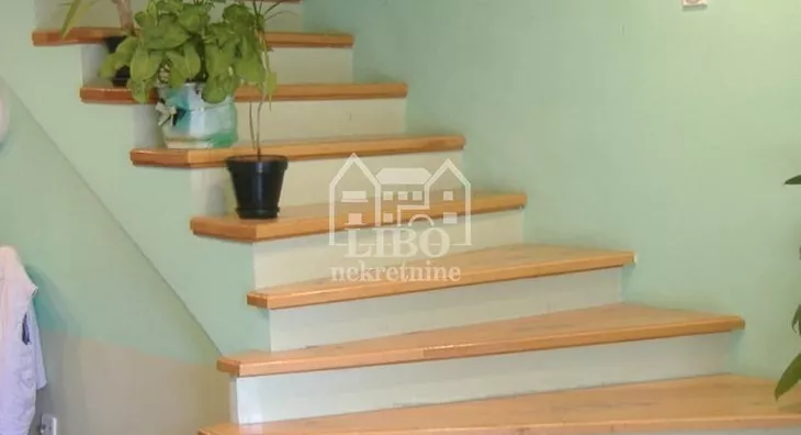 4-etažna kuća | 4zida