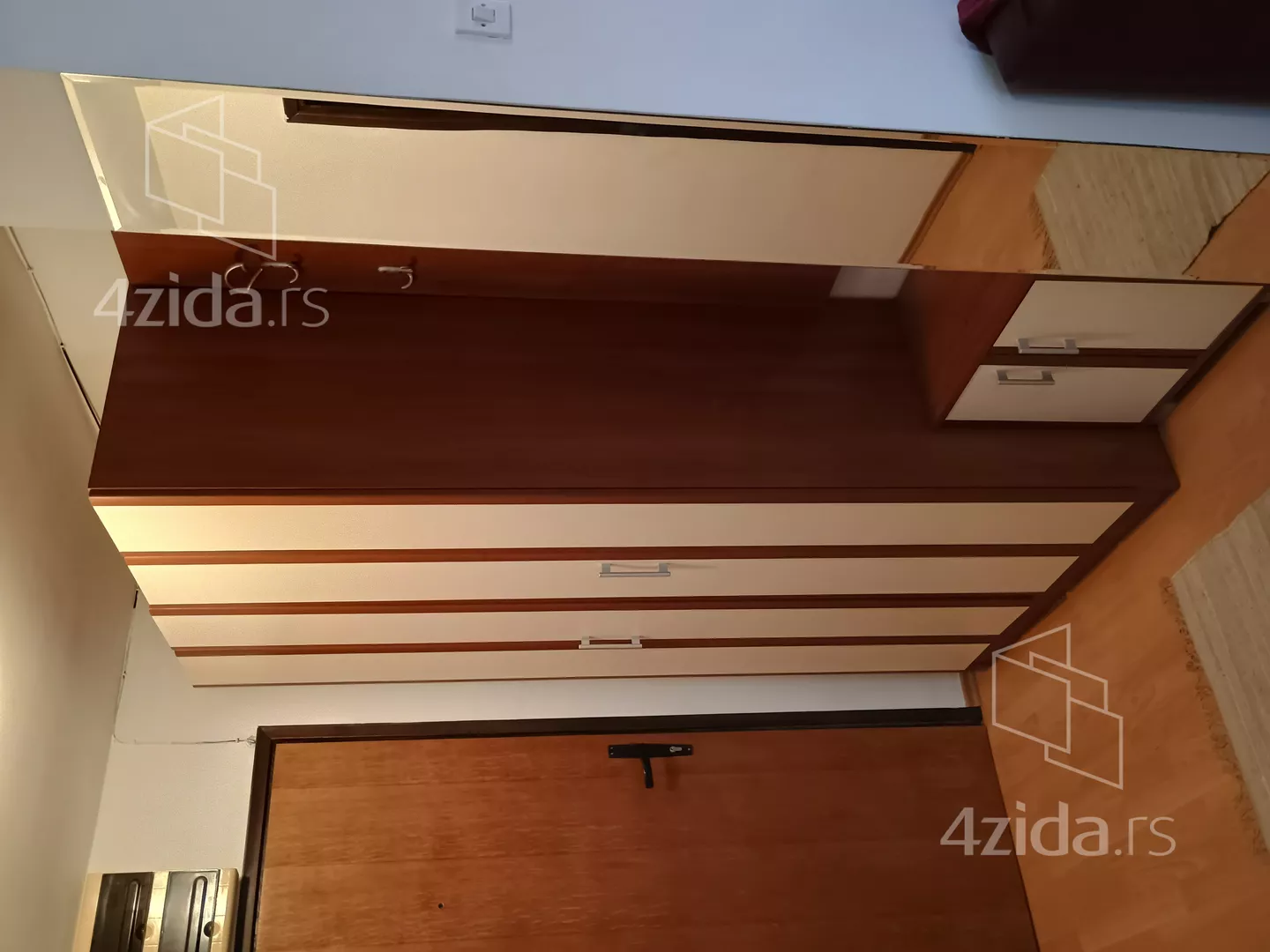 Garsonjera | 4zida