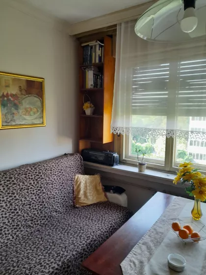 Klinički Centar | 4zida.rs