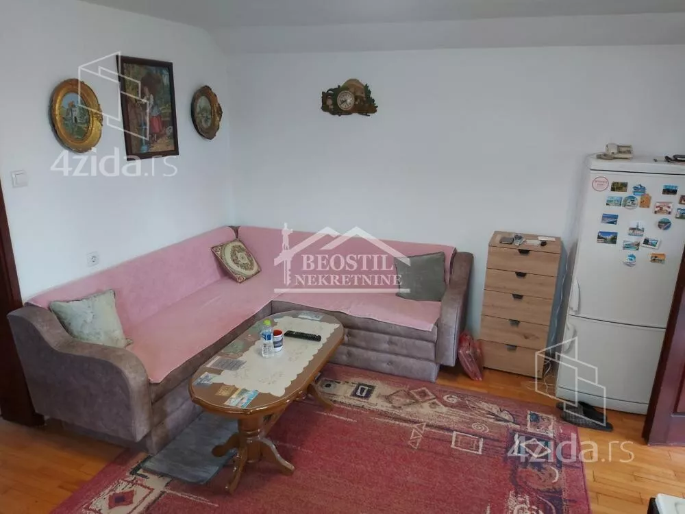 3-etažna kuća | 4zida