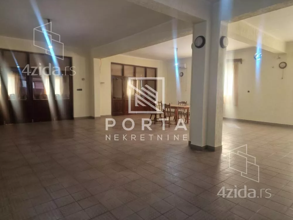 Ugostiteljski objekat | 4zida
