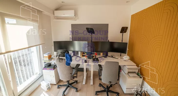 Petosoban stan | 4zida