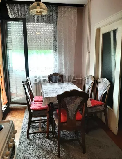 Privrednikovih Pitomaca | 4zida.rs