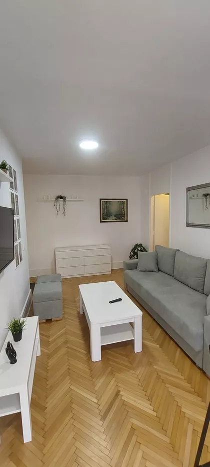 Beogradska | 4zida.rs