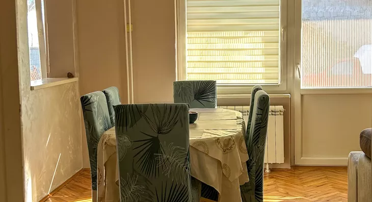 Četvoroiposoban stan | 4zida