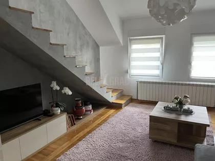 Kninska | 4zida.rs