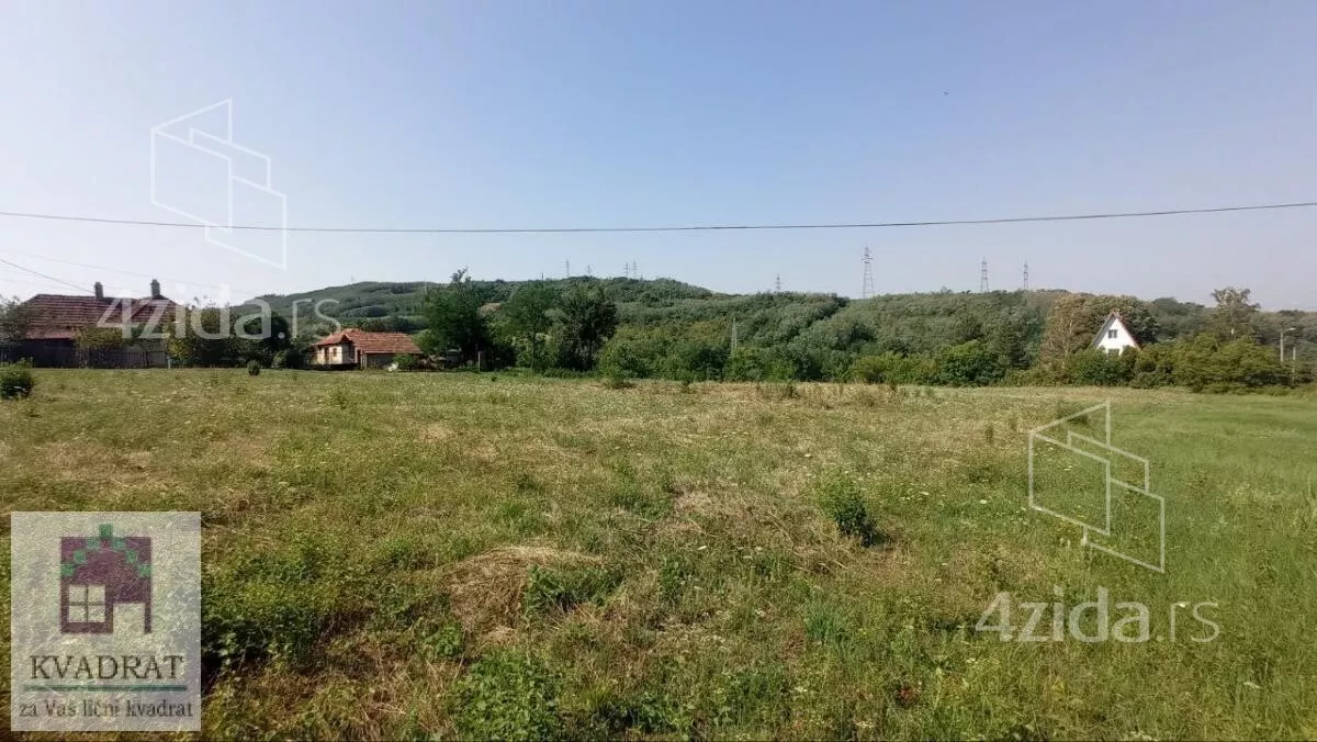 Plac | 4zida