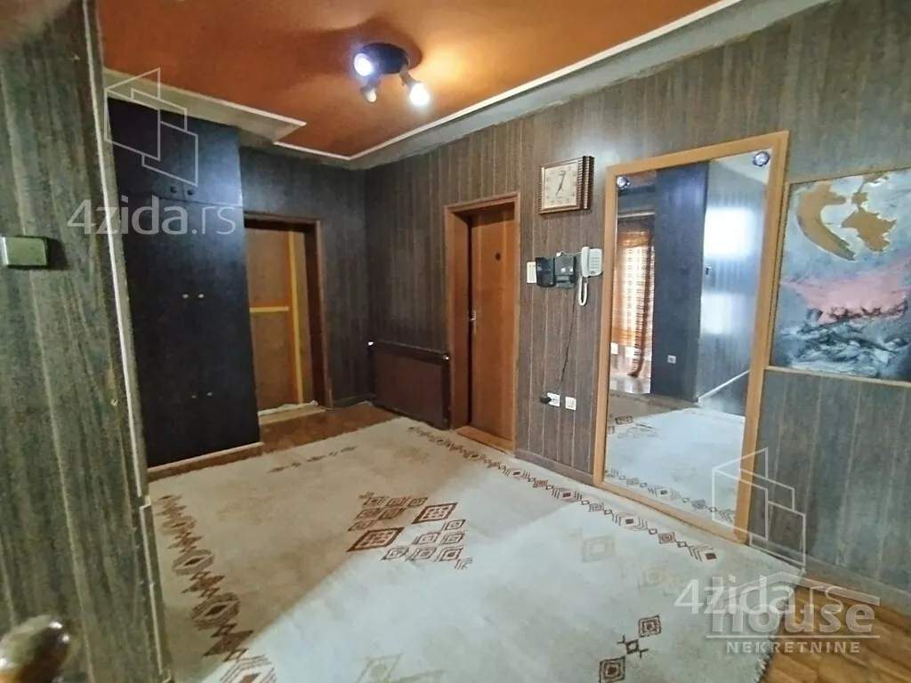 Kuća | 4zida
