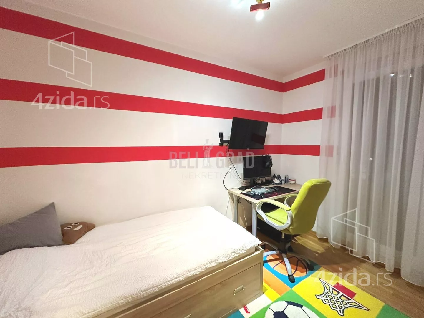 Troiposoban stan | 4zida