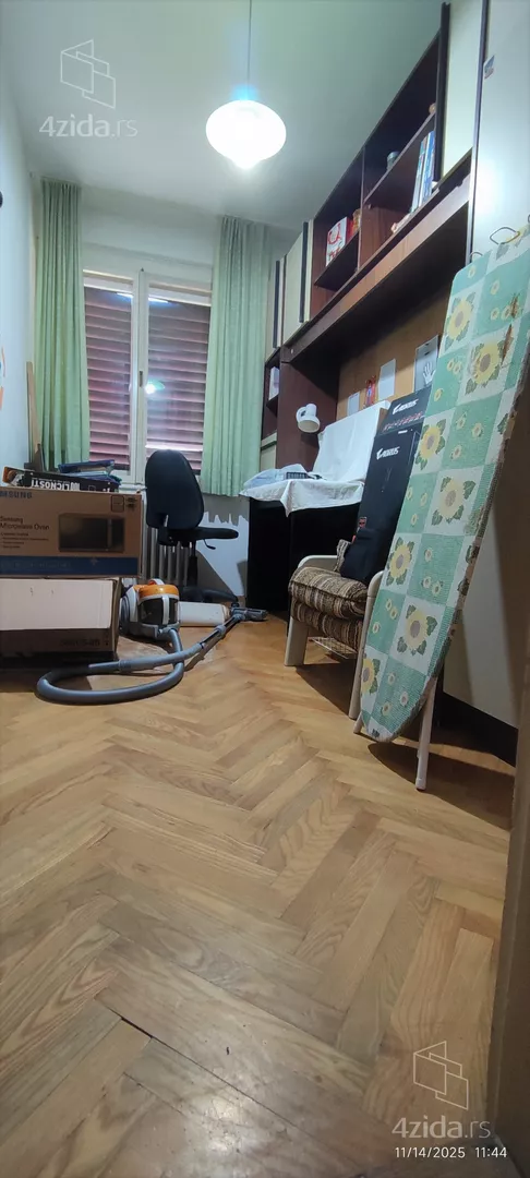 3-etažna kuća | 4zida